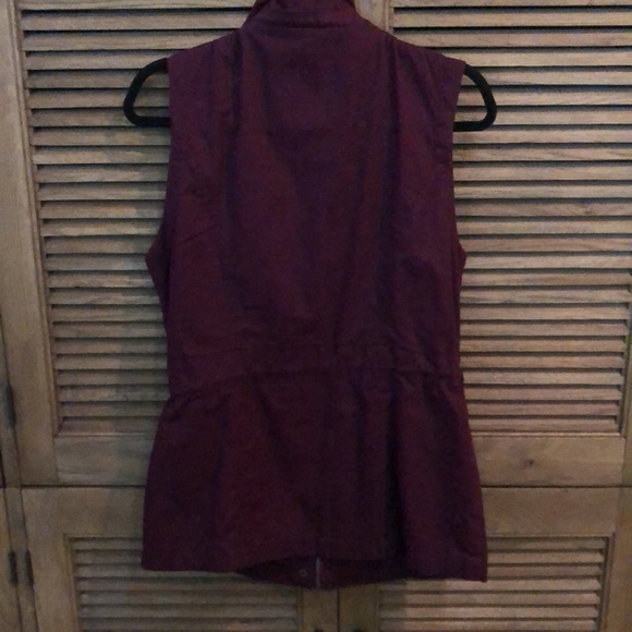 Drawstring Vest - Picture 4 of 4